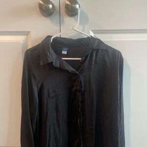 Old Navy Black Shirt